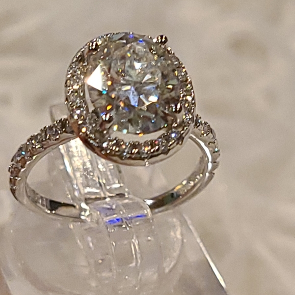 Moissanite 3 Carat Oval cut Ring - Picture 5 of 17